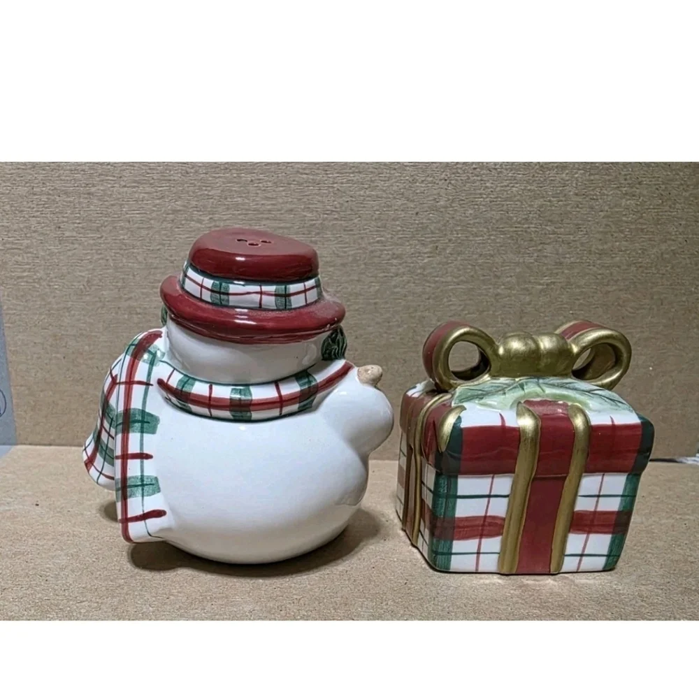 Fitz & Floyd Snowman Christmas Gift Salt Pepper Shaker Set #171